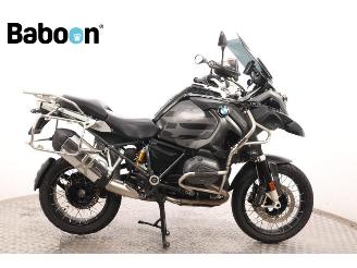 krockskadad bil motor BMW R 1200 GS Adventure Triple Black 2017/8