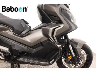Honda  X-ADV picture 14