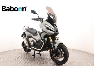 Honda  X-ADV picture 2