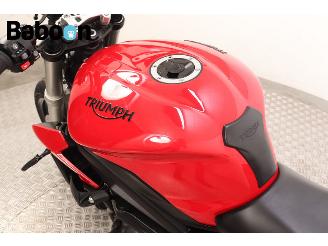 Triumph Street Triple S picture 22