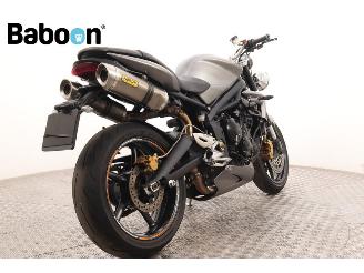Triumph Street Triple R picture 8