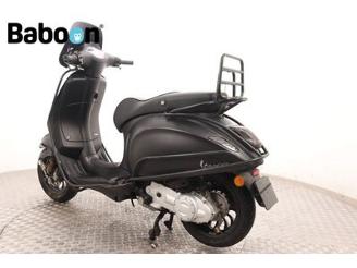 Vespa  Sprint Notte 45KM picture 6
