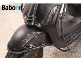 Vespa  Sprint Notte 45KM picture 13