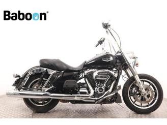 skadebil motor Harley-Davidson  FLHR Road King 2017/1
