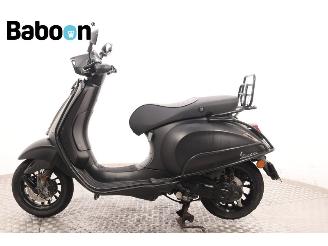 Vespa  Sprint 45KM picture 5
