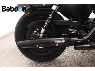 Harley-Davidson XL 883 N Sportster Iron picture 14
