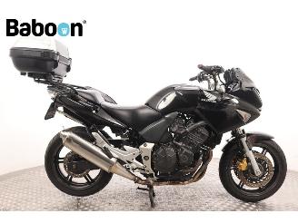 krockskadad bil motor Honda CBF 600 S ABS 2007/12