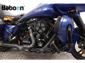 Harley-Davidson  FLTRXS Road Glide Special ABS picture 11