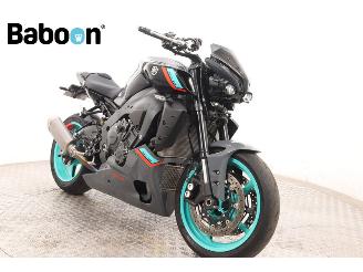 Yamaha MT-10 ABS picture 2