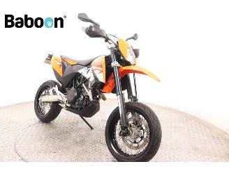 KTM 690 SMC  picture 2