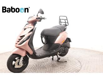 Piaggio  Zip 45KM picture 4