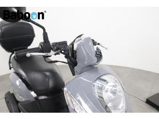 Sym  Mio 50i 45KM picture 9