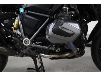 BMW R 1250 GS Triple Black picture 12