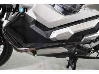 Honda  X-ADV picture 14