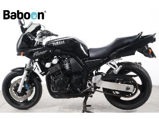 Yamaha FZS 600 Fazer picture 5