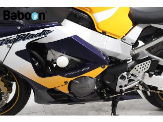 Honda CBR 900 RR Fireblade picture 20