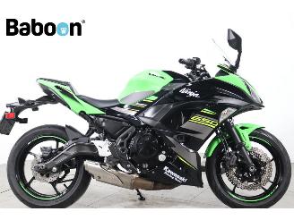 krockskadad bil motor Kawasaki Ninja 650 KRT Edition 2018/7