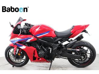 Honda  CBR 650 R picture 5