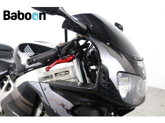 Honda CBR 900 RR Fireblade picture 9