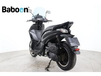 Piaggio Beverly 125 Police picture 6