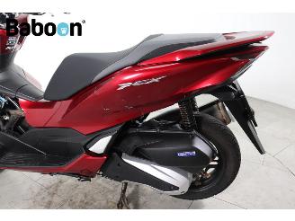 Honda PCX 125 ABS picture 15