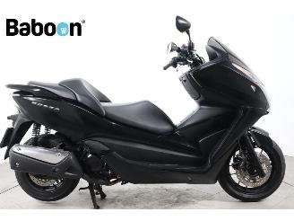 damaged motor cycles Honda  Forza 300 C-ABS 2013/8