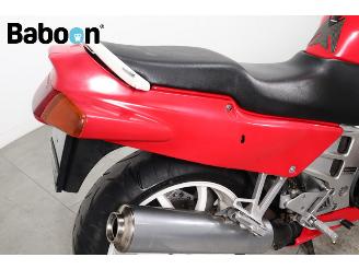 Honda VFR 750 F picture 20