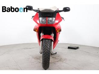 Honda VFR 750 F picture 3