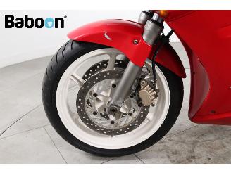 Honda VFR 750 F picture 10