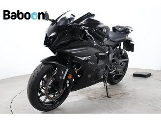 Yamaha  YZF-R7 picture 3