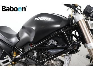 Ducati Monster 900  picture 12