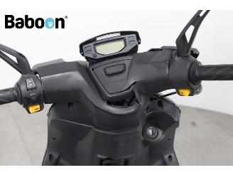 Peugeot  Speedfight 4 45KM picture 15