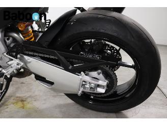 Aprilia Tuono V4 1100 Factory picture 18
