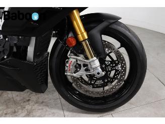 Aprilia Tuono V4 1100 Factory picture 10