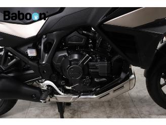 Honda  NT1100 DCT picture 16