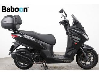 skadebil bromfiets Aprilia  SXR 50 45KM 2022/7