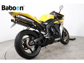 Yamaha  YZF-R1 picture 5