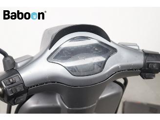 Vespa  Sprint 25KM picture 18