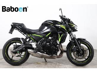 Vaurioauto  motor cycles Kawasaki Z 650  2020/7