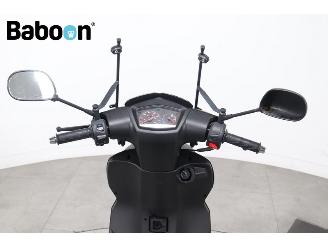 Peugeot  Kisbee S 25KM Black edition picture 14