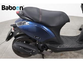 Piaggio  Zip 45KM picture 12