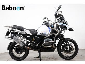 krockskadad bil motor BMW R 1200 GS Adventure ABS 2016/4