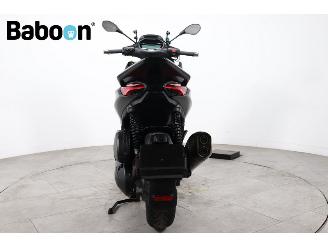 Piaggio  400 Beverly S HPE picture 7