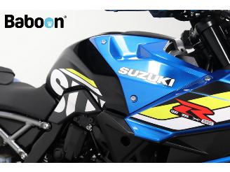 Suzuki  GSX-8R picture 17