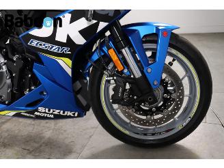 Suzuki  GSX-8R picture 18