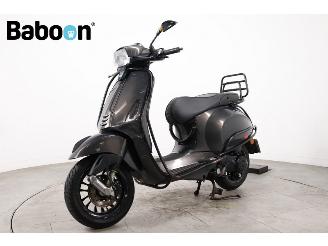 Vespa  Sprint 50 picture 4