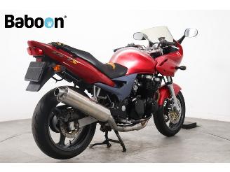 Kawasaki  ZR-7 S picture 2