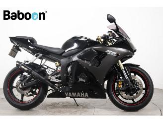 dommages motocyclettes  Yamaha  YZF-R6 2005/5