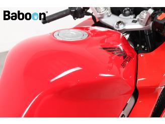 Honda VFR 800 FI V-TEC picture 12