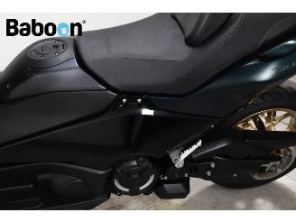 Yamaha  XP 560 T-MAX Tech MAX ABS picture 23